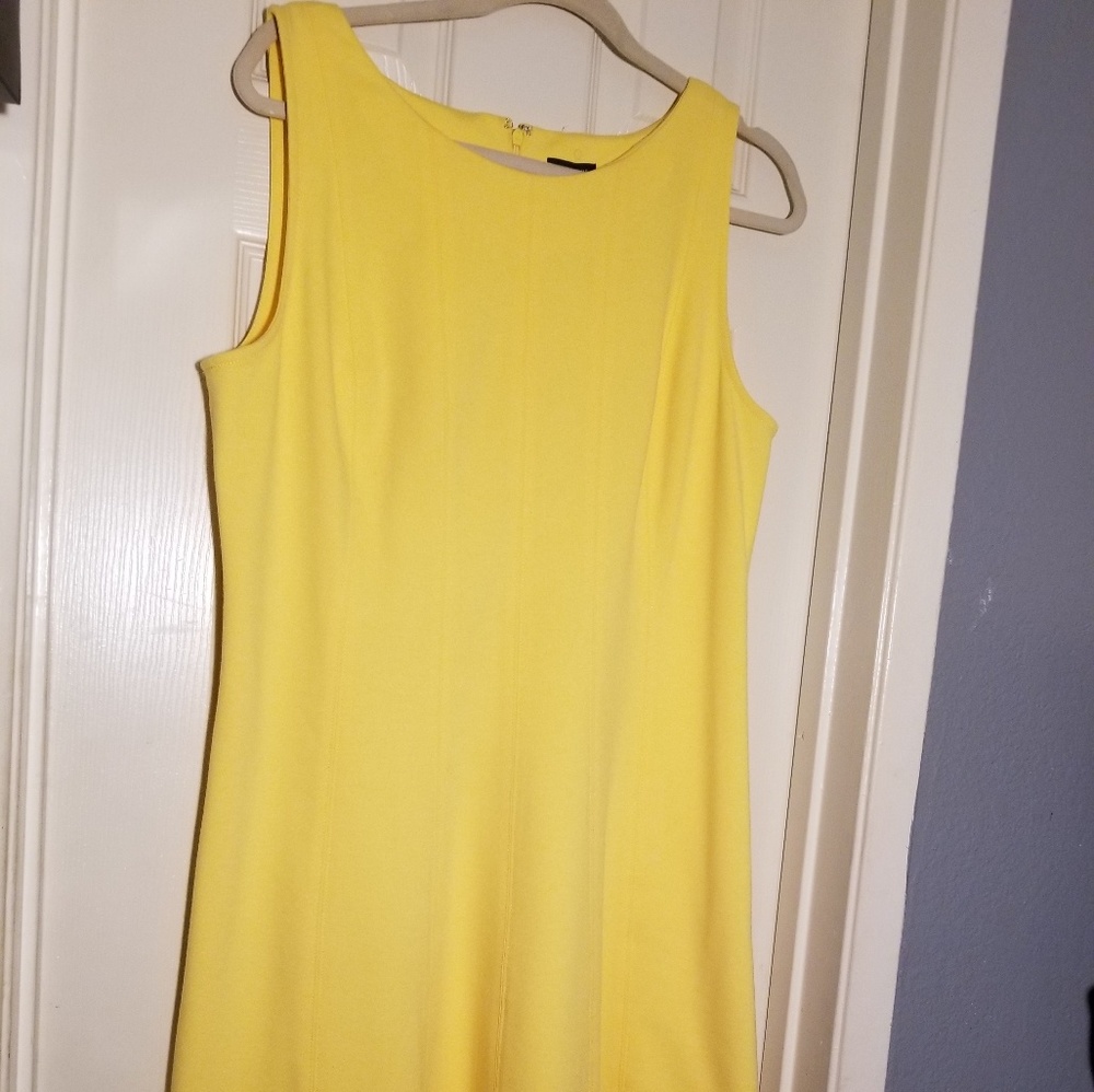Ann Taylor yellow sleeveless dress